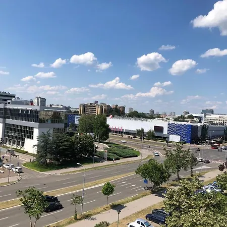 Apartament Arena Lux