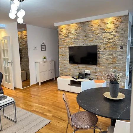 Arena Lux Apartament Belgrad